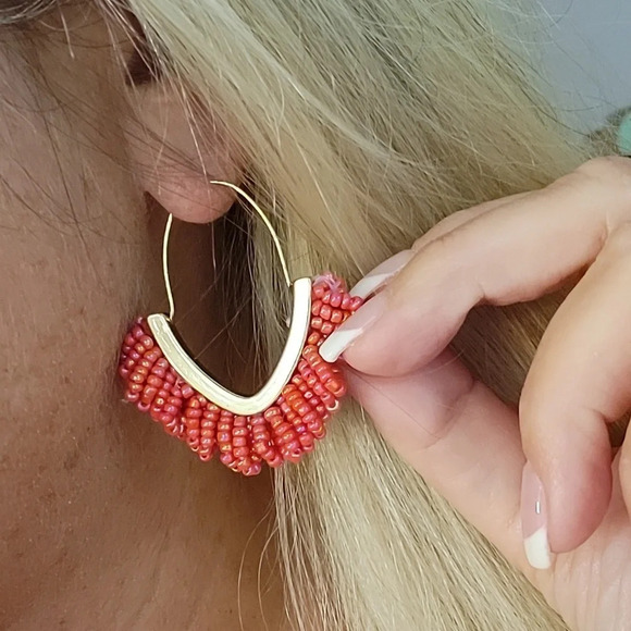 Anthropologie Jewelry - MARA PEARLESCENT BEAD DROP EARRINGS